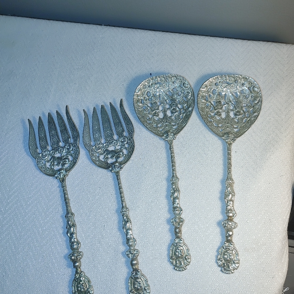 Vintage Ugo  Bellini Italy Serving Forks Spoons Cherubs Lions